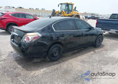 2011 Nissan Altima 2.5 S z USA, uszkodzony, nr VIN 1N4AL2AP8BC135799